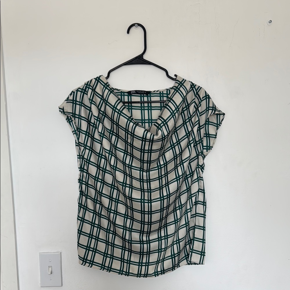 Zara Black and White Boxy Cap Sleeve Blouse